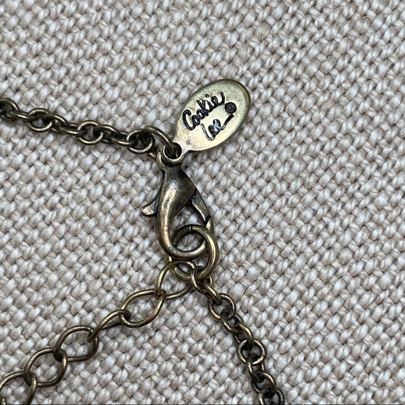 Cookie Lee Victorian Style Grey, Black & Clear Genuine Crystal Pendant Necklace - Picture 6 of 9